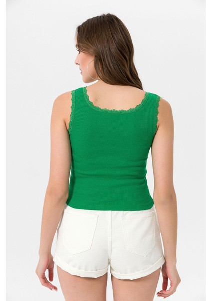 Kadın Dantel Detaylı Kaşkorse Crop Atlet indirimleri