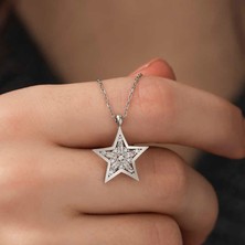 Kurra Store ​​925 Ayar Gümüş Baget Taşlı Yıldız Kadın Gümüş Kolye