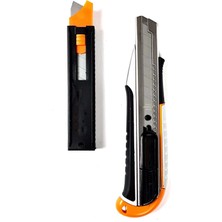 Binbir Reyon Profesyonel Maket Bıçağı + 6 Bıçak 18 Mm CE016
