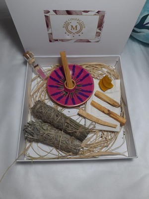 Palo Santo Hediyelik Ritüel Set, Palo Santo, Adaçayı, Lavanta, Balmumu Mum, Kibrit, Tütsülük