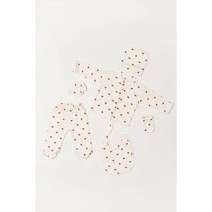 Baby kids colors 5 Parça Yeni Doğan Zıbın Set Hastane Cıkışı Fitilli Ekru Kumaşa Kırmızı Kalpli