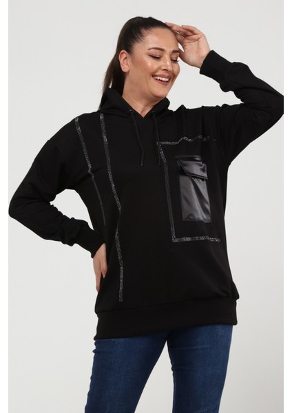 Kadın Büyük Beden Deri Cep Detaylı Taş Işlemeli Siyah Sweatshirt