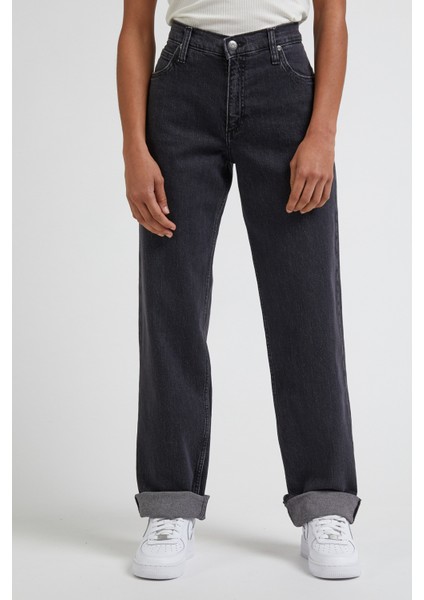 Jane Straigt Fit Düz Kesim Normal Bel Esnek Jean Kot Pantolon