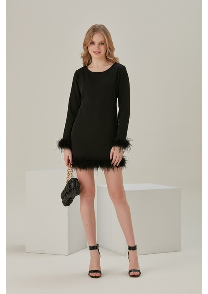 Noir Bleuet Siyah Kol ve Etek Ucu Tüylü Kadın Elbise