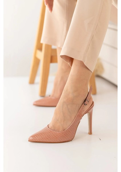 Somo Yılan Derisi Desenli Stiletto Sivri Burun Kadın Topuklu Ayakkabı fiyatları