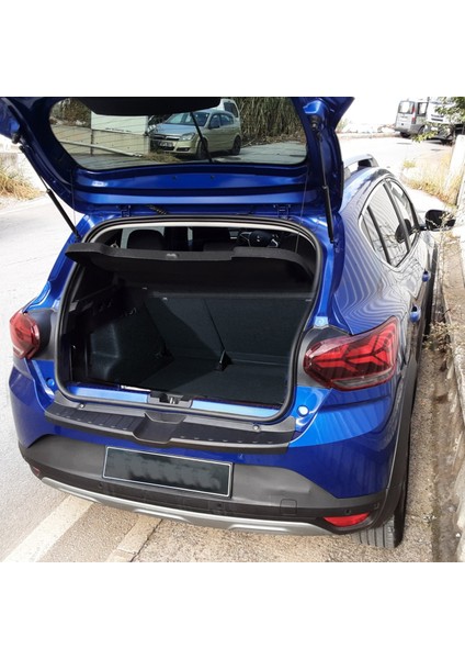 Dacia Sandero Arka Tampon Eşiği Abs Plastik 2021