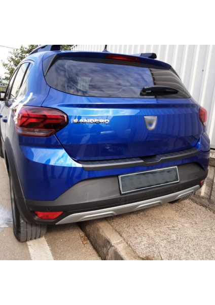 Dacia Sandero Arka Tampon Eşiği Abs Plastik 2021