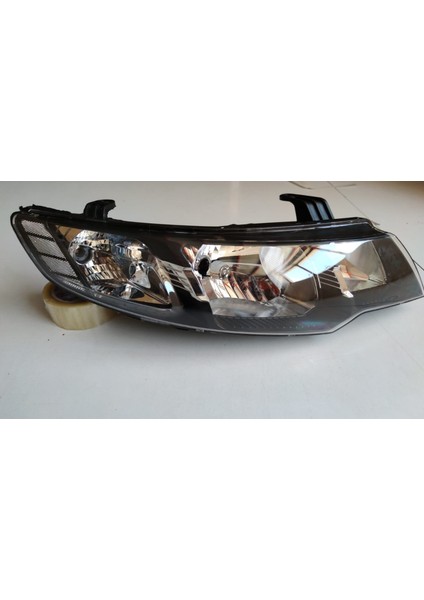Far Cerato 09-14 Rh (Manuel)
