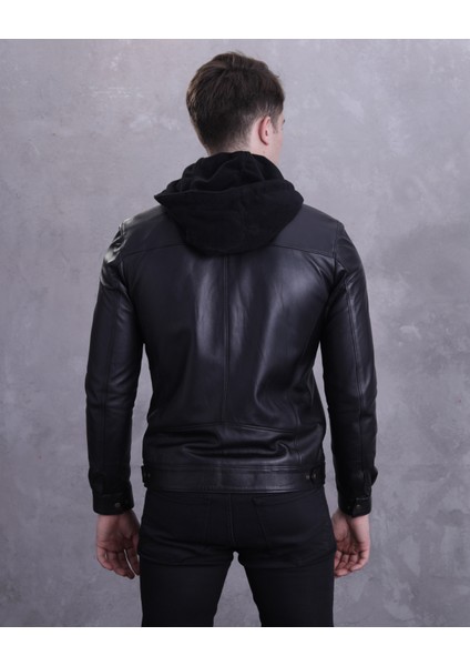 Erkek Kapüşonlu Spor Mont10 fırsatları