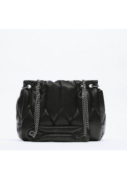 Kadınların Çantası Kore Modası Siyah Zinciri, Tek Omuz Gönderici Çantası, Basit Büyük Kapasitet Rombu Çantası Altında. (Yurt Dışından)