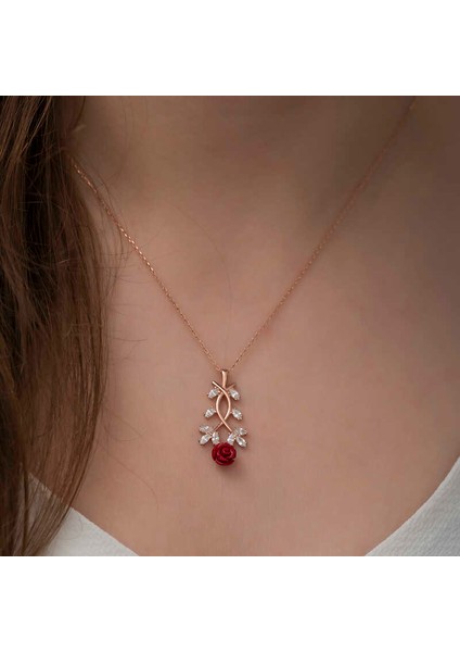 ​925 Ayar Gümüş Rose Kırmızı Gül Gümüş Kolye fiyatları
