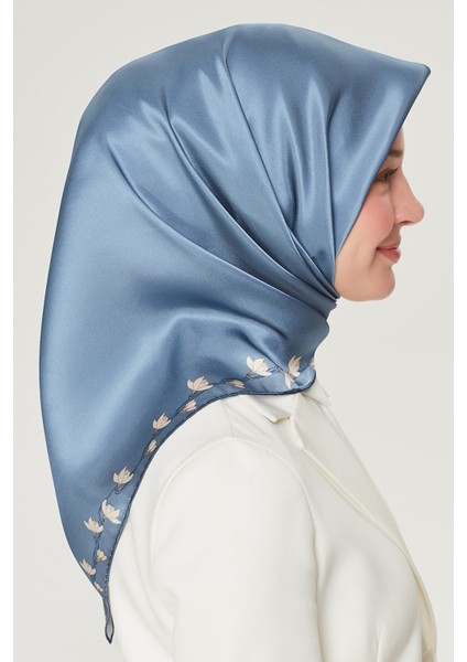 Nostalji Serisi Ipek Twill Eşarp 8553D-82