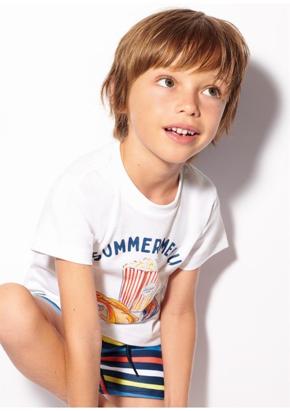 Erkek Çocuk Baskılı Tshirt fırsatları