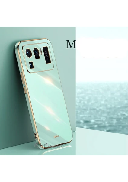 MTK Moveteck Xiaomi Mi 11 Ultra Uyumlu Kılıf Kamera Korumalı Parlak Gold Kenarlı Yumuşak Silikon Kapak Altın Işlemeli Tarz Silikon