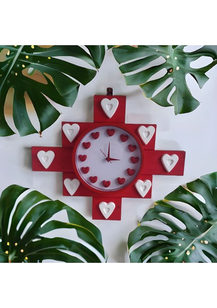 Ahşap Kırmızı Beyaz Kalpli 3D Salon Ofis Mutfak Duvar Saati 43 x 50 cm