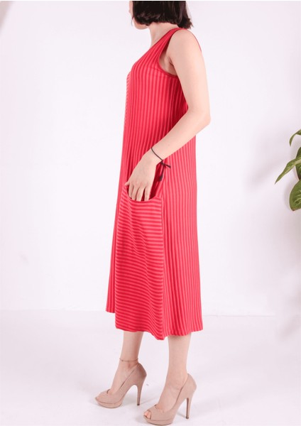 Çizgi Detaylı Sıfır Kol Kadın Penye Elbise fiyatları