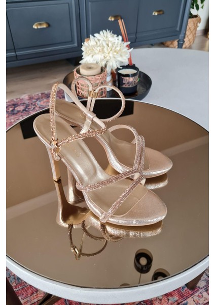 015 1030 Topukla Kadın Taşlı Topuklu Abiye Ayakkabı10 fiyatları