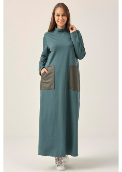 Zümrüt Yeşili Deri Cep Detaylı Maxi Boy Elbise DM410