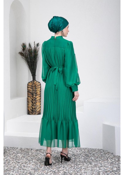 Yeşil Piliseli Tesettür Abiye Elbise indirimleri