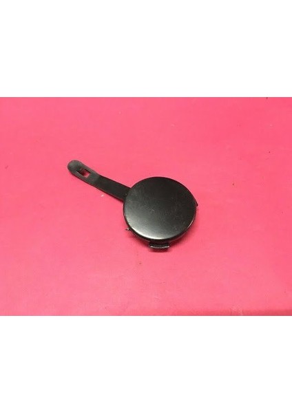 Renault Clio Iı Clio Iıı Ön Tampon Çeki Demir Kapağı 8200445994