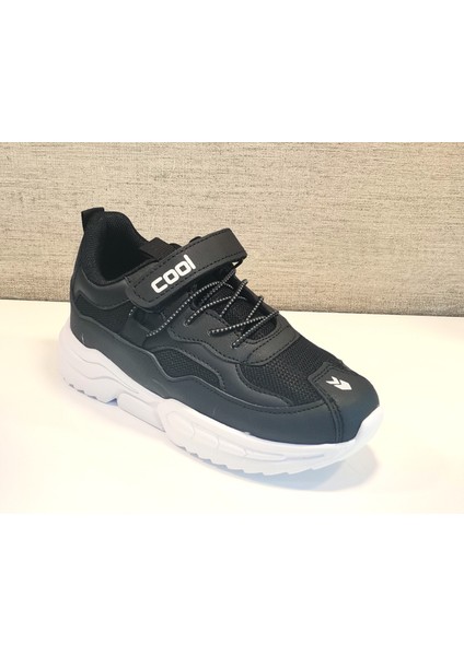 Zoom Çocuk Bantlı Spor Ayakkabı