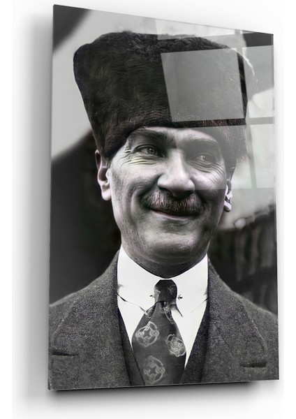 Atatürk Cam Tablo