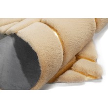 Dericibey Gold Varaklı Krem Peluş Halı 80 x 150 cm