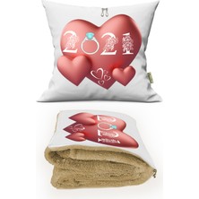 Caisya Home 2021 Yıl Dönümü Hediyesi Baskılı Kişiye Özel Opsiyonel Battaniyeli Yastık Dekoratif Kırlent