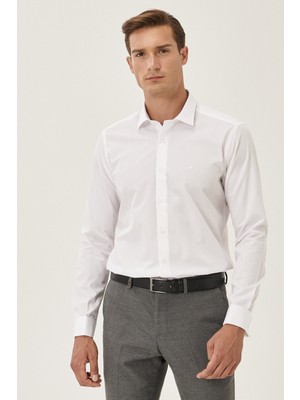 ALTINYILDIZ CLASSICS Erkek Beyaz Ütülemesi Kolay Slim Fit Dar Kesim Klasik Yaka Pamuklu Gömlek