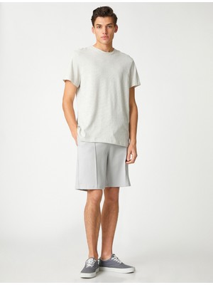 Koton Basic Şort Dar Kesim Dikiş Detaylı Cepli Beli Bağcıklı