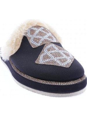 DGN 735-22K Kadin Kapali Burun Taşli Kare Arma Kürklü Terlik
