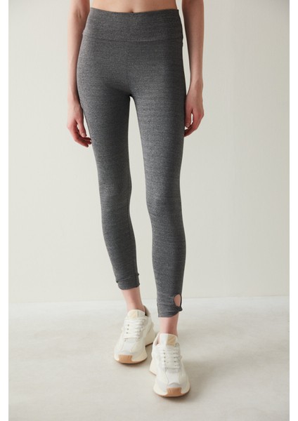 Gri Düğüm Detaylı Tayt fırsatları