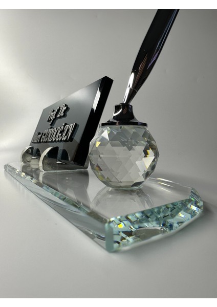 Cam Masa Isimlik Tek Kalem ve Kabartma Yazı Aksesuarlı Hediyelik fırsatları