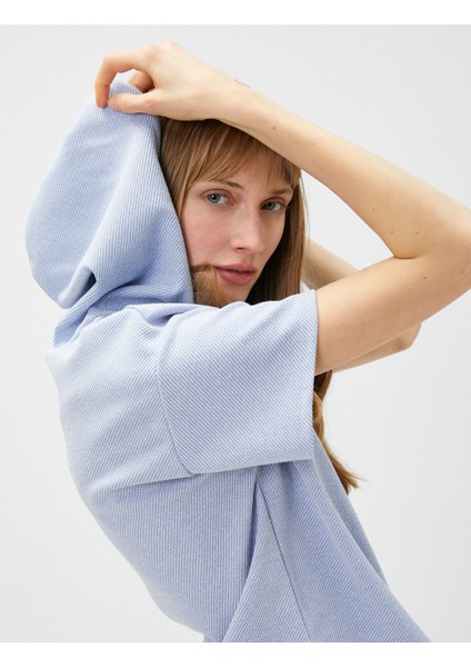 Kısa Kollu Sweatshirt Kapüşonlu