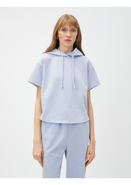 Kısa Kollu Sweatshirt Kapüşonlu modelleri