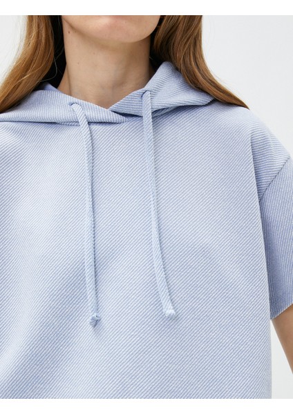 Kısa Kollu Sweatshirt Kapüşonlu indirimleri