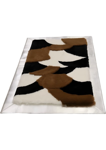 Kahverengi Siyah Gümüş Bordürlü Peluş Halı 80 x 150 cm