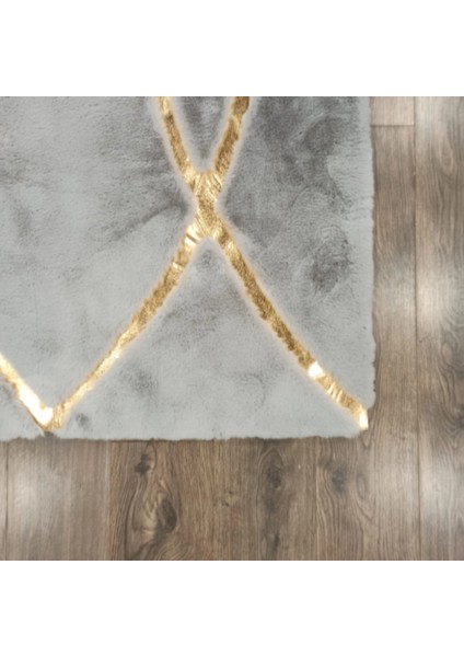 Gri Gold Bordürlü Peluş Halı 80 x 150 cm fiyatları