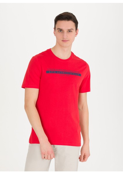 T-Shirt Kırmızı modelleri