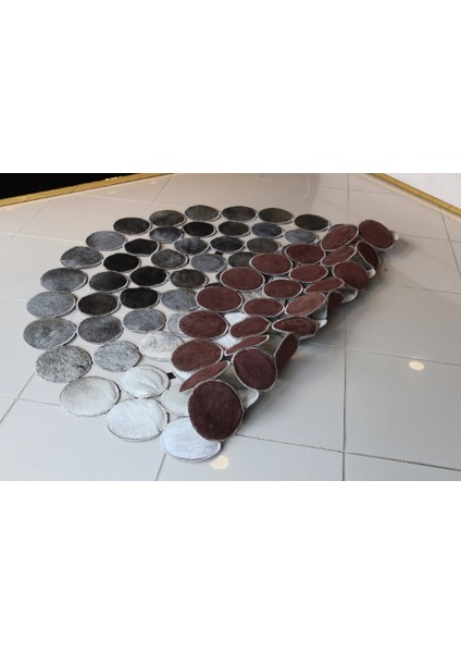 Yuvarlak Gri Dana Derisi Puantiyeli Halı 150 x 150 cm