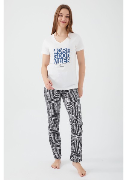 More Good Vibes Krem Kadın Kısa Kol Pijama Takım modelleri