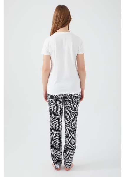 More Good Vibes Krem Kadın Kısa Kol Pijama Takım indirimleri