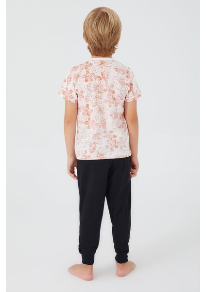 Flowered Beyaz Erkek Çocuk Kısa Kol Pijama Takım indirimleri