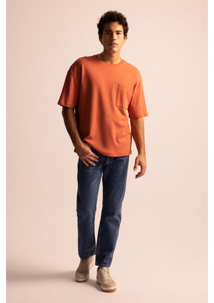 Oversize Fit Bisiklet Yaka Kısa Kollu %100 Pamuk Ağır Kumaş Tişört T3661AZ23SP fiyatları