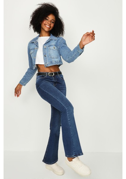 Select Moda Kadın Düğmeli Crop Denim Ceket