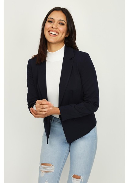 Kadın Tek Düğme Kapamalı Blazer Ceket