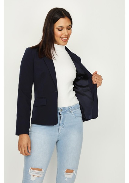 Kadın Tek Düğme Kapamalı Blazer Ceket