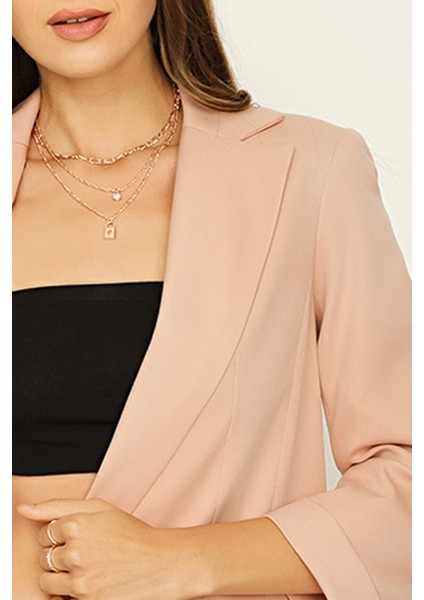 Kadın Kruvaze Yaka Gold Düğme Detaylı Blazer Ceket fırsatları