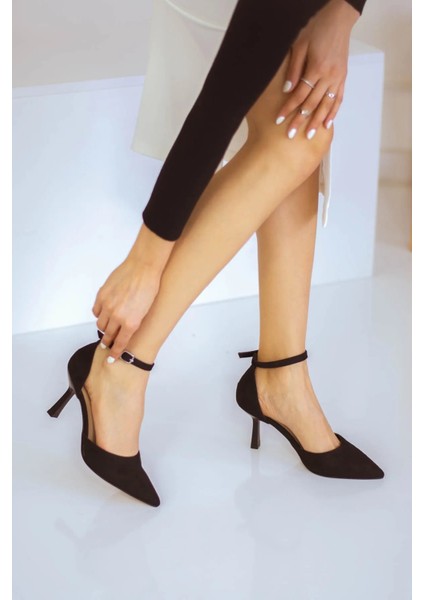 Siyah Süet Stiletto Sivri Burun Kadın Topuklu Ayakkabı