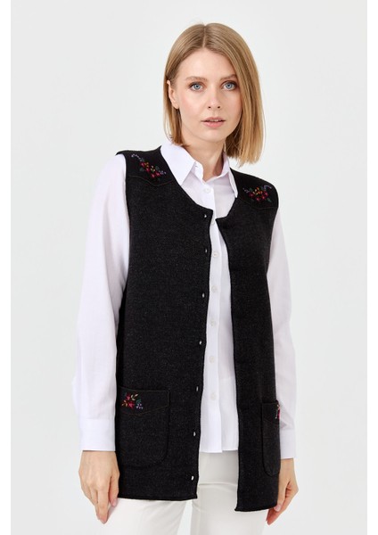 Kadın Sıfır Yaka Omuzu Cep Kapağı Keçeli Işlemeli Düğmeli Yelek Siyah fiyatları